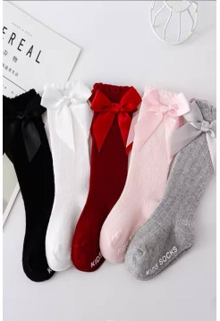 Черные и белые нарядные детские гольфы с бантиком 